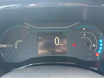 Dacia Spring 33 kW