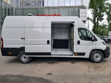 PEUGEOT BOXER Furgon L4H3 17 mc 2.2 diesel 140 CP