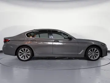 530e xDrive Aut. Klimaaut. Head-Up Sportsitze