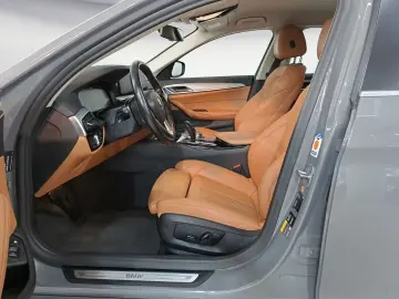 530e xDrive Aut. Klimaaut. Head-Up Sportsitze