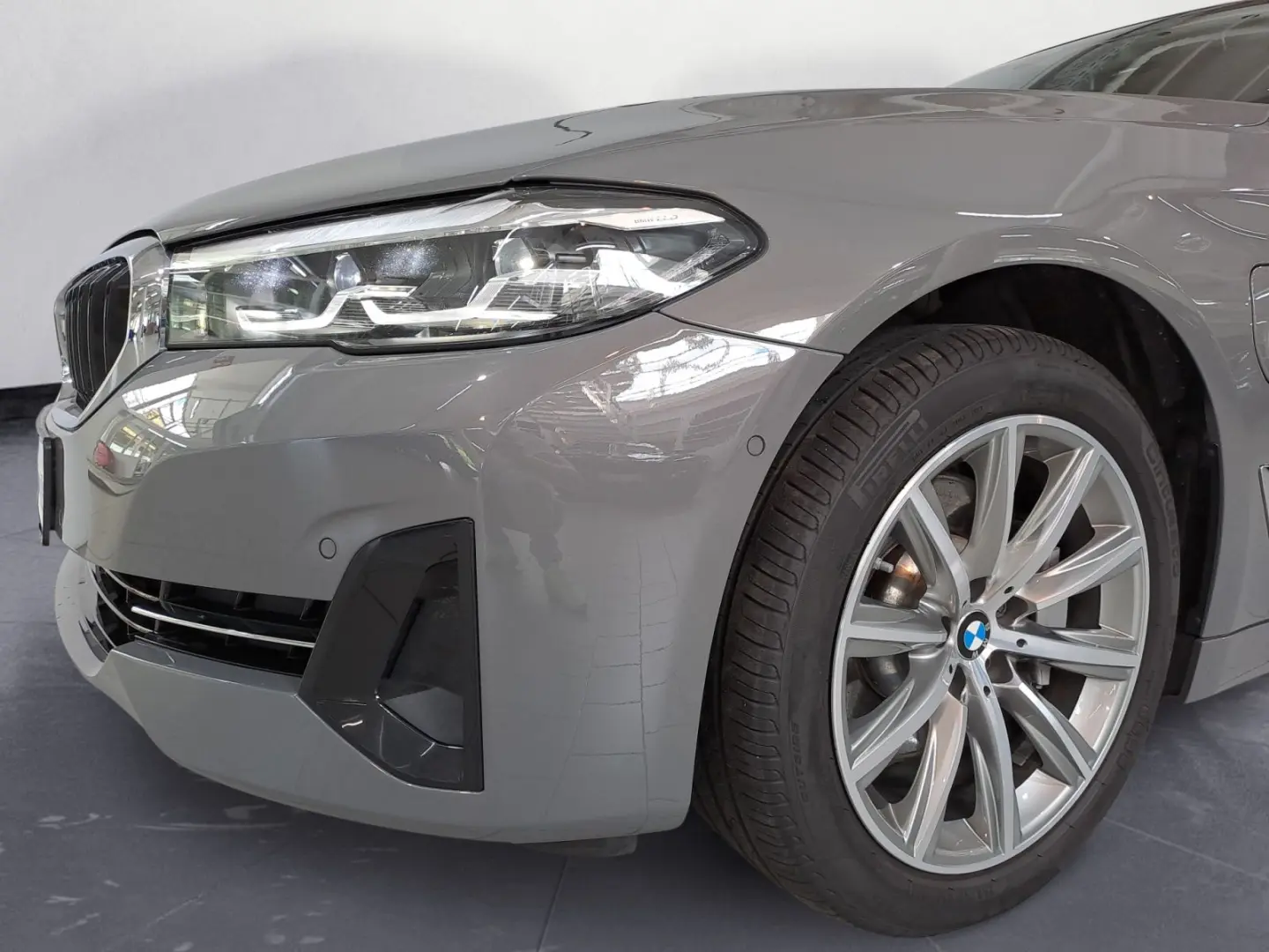 530e xDrive Aut. Klimaaut. Head-Up Sportsitze