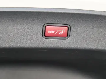 GLC 300 e 4M Coupé AMG-Sport/LED/Cam/Pano/Night