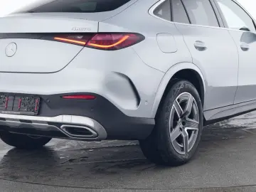 GLC 300 e 4M Coupé AMG-Sport/CAM/LED/Winter/19''