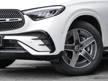 GLC 400 e 4M Coupé AMG/LED/Pano/AHK/Burm3D/19''