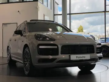 Cayenne Turbo SE SportDesign Sbel Carbon ACC AHK