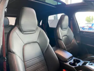 Cayenne Turbo SE SportDesign Sbel Carbon ACC AHK