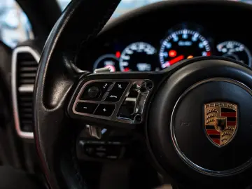 Cayenne Coupe Turbo*Standhz*AHK*Sp.Design*Carbon