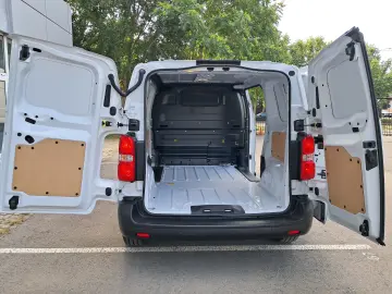 PEUGEOT EXPERT VU L2 1.5 diesel 120 CP