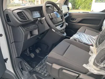 PEUGEOT EXPERT VU L2 1.5 diesel 120 CP