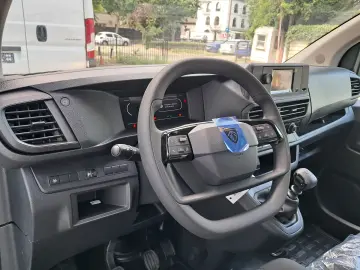 PEUGEOT EXPERT VU L2 1.5 diesel 120 CP