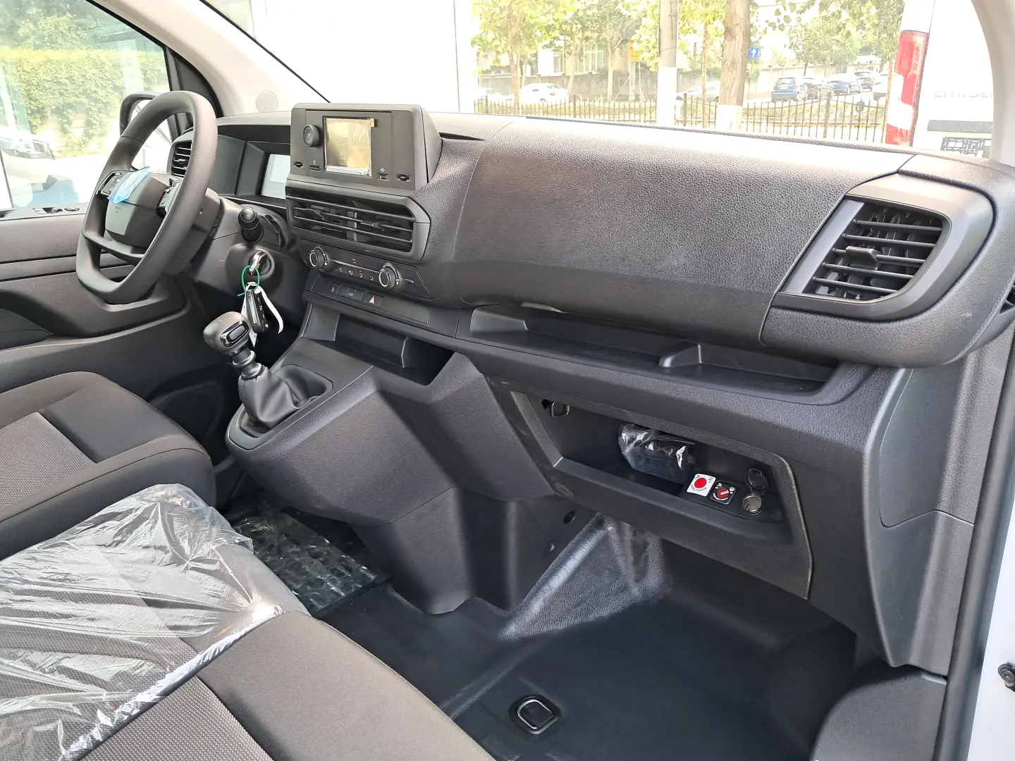 PEUGEOT EXPERT VU L2 1.5 diesel 120 CP