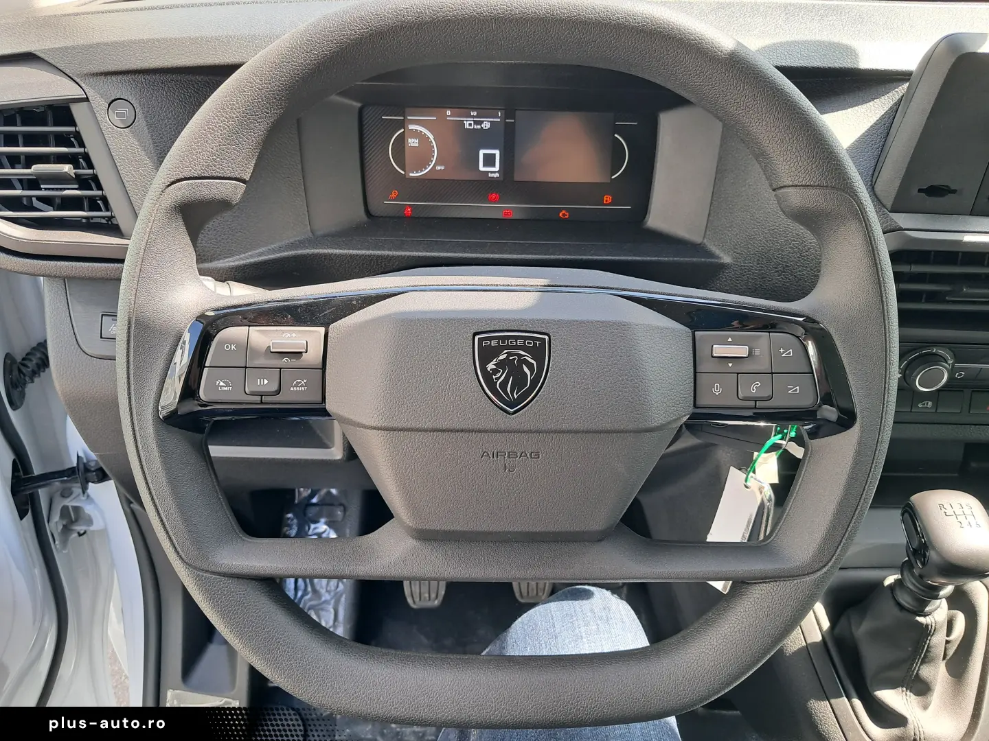 PEUGEOT EXPERT VU L2 1.5 diesel 120 CP