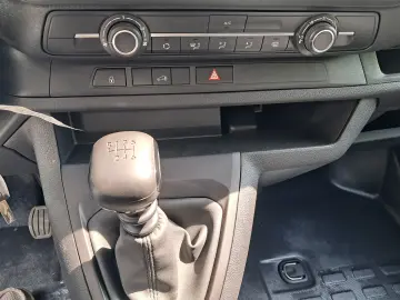 PEUGEOT EXPERT VU L2 1.5 diesel 120 CP