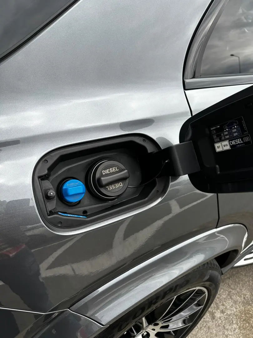 Mercedes Benz GLE 400d_Pano_Burmaister_HUD_Massage