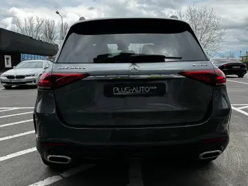 Mercedes Benz GLE 400d_Pano_Burmaister_HUD_Massage