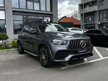 Mercedes Benz GLE 400d_Pano_Burmaister_HUD_Massage