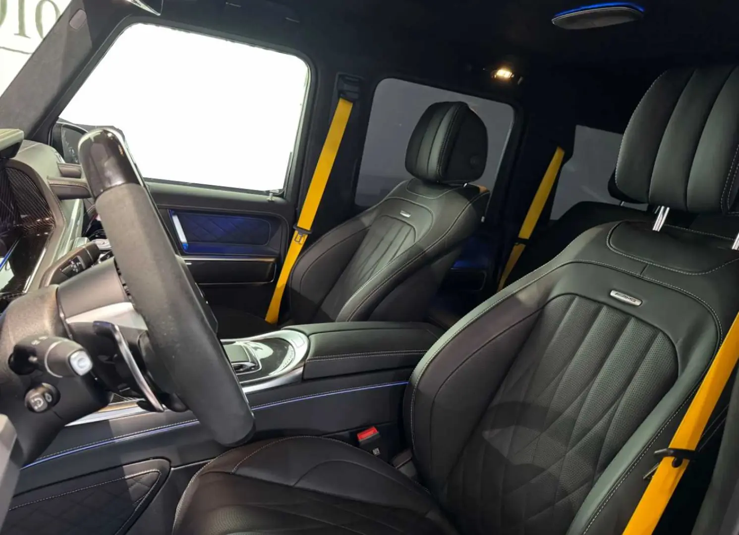 Mercedes-Benz G 63 AMG BRABUS 700 Carbon Manufaktur MY 2025