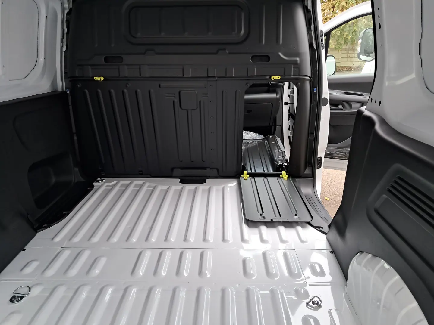 PEUGEOT PARTNER Van L2 1.5 diesel 100 CP M6