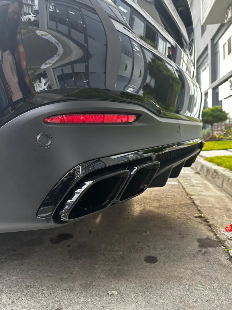 Mercedes Ben GLS 63 AMG 4Matic+_Burmaster_Pano_Warranty