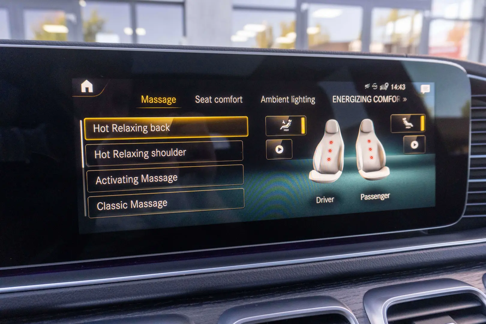 Mercedes Ben GLS 63 AMG 4Matic+_Burmaster_Pano_Warranty
