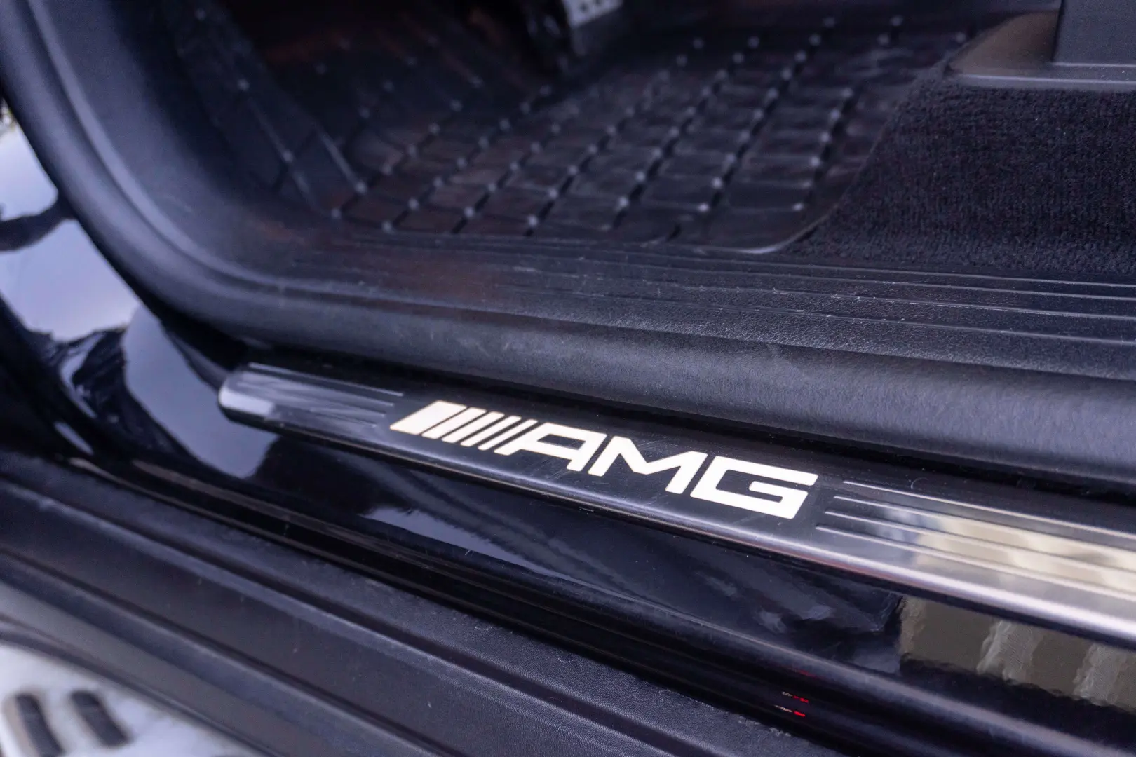 Mercedes Ben GLS 63 AMG 4Matic+_Burmaster_Pano_Warranty