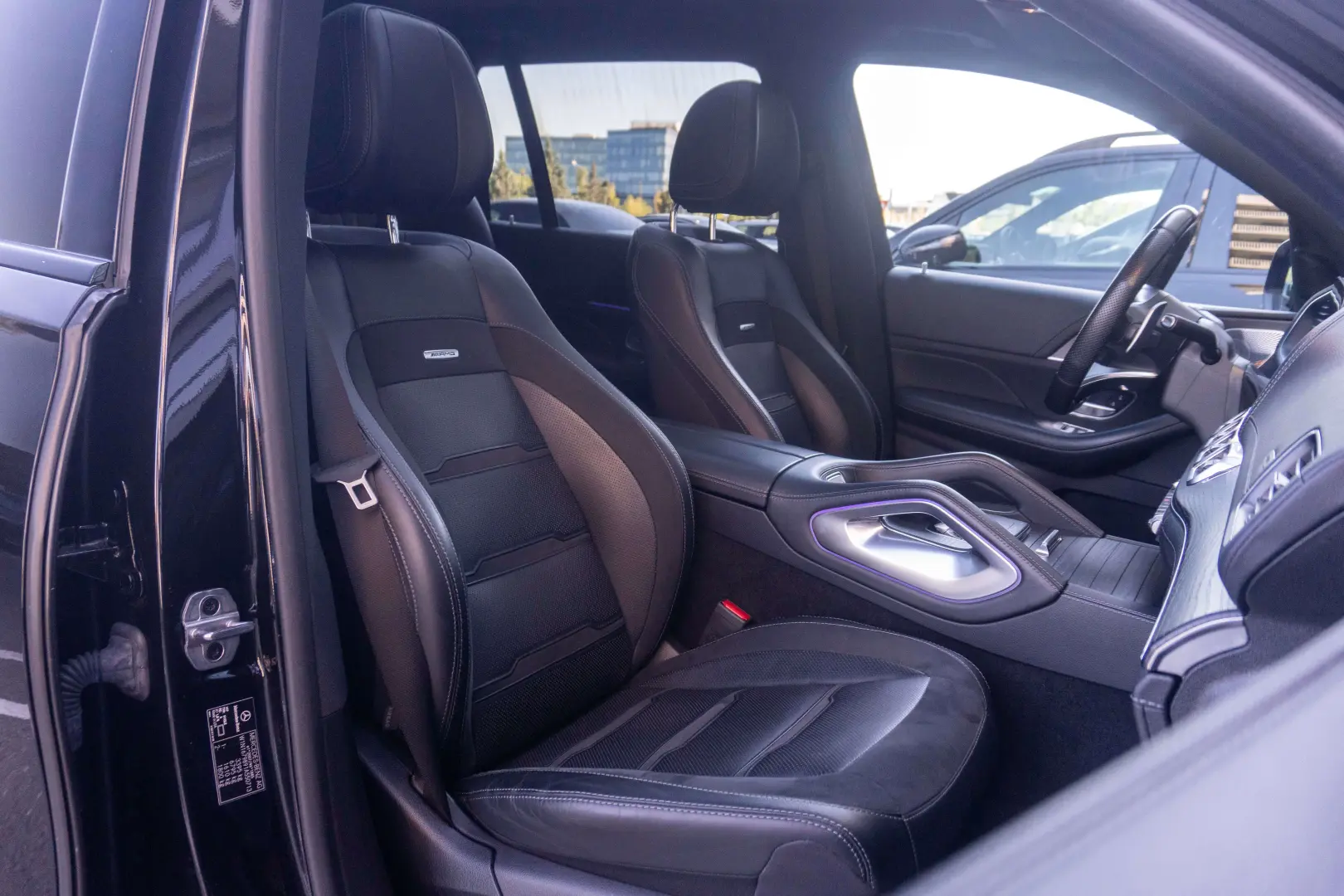 Mercedes Ben GLS 63 AMG 4Matic+_Burmaster_Pano_Warranty