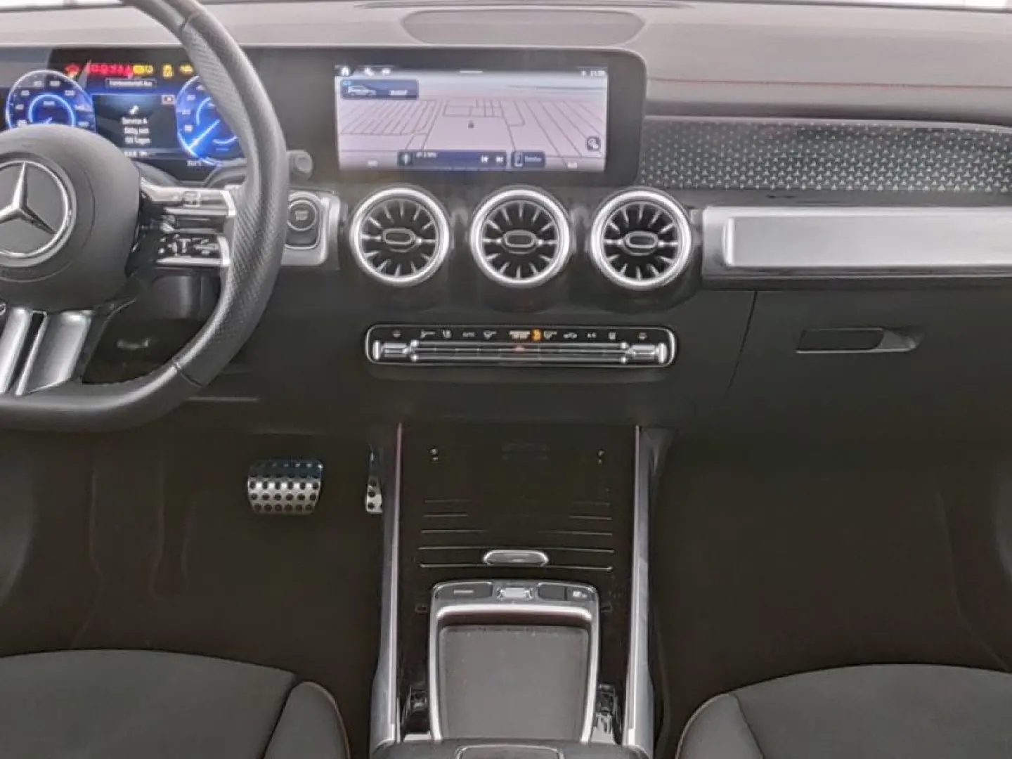EQB 350 AMG 4M Totwinkel*SHZ*Keyless*360°*20