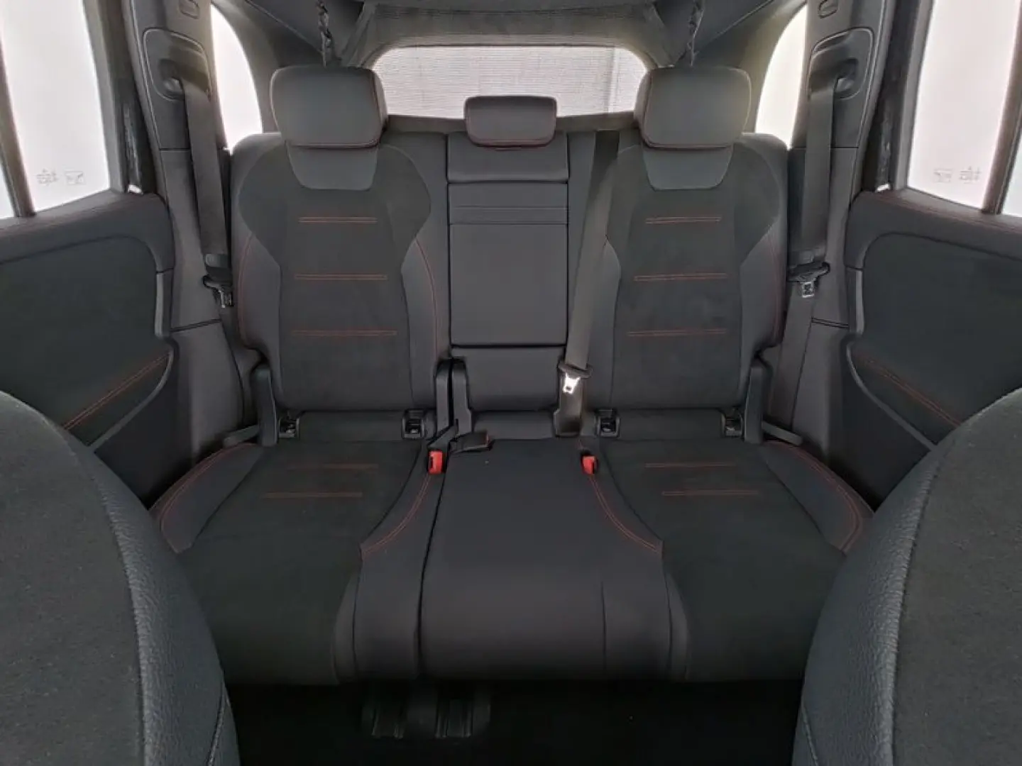 EQB 350 AMG 4M Totwinkel*SHZ*Keyless*360°*20