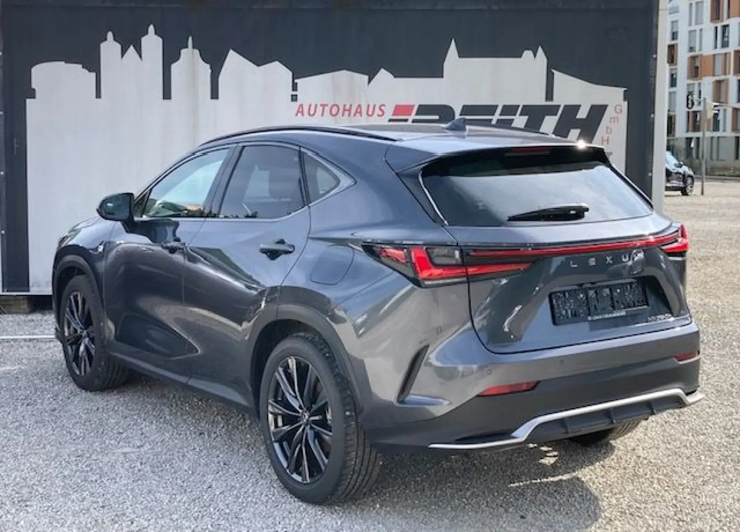 NX 350h E-FOUR F SPORT Mark Levinson