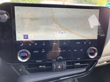 NX 350h E-FOUR F SPORT Mark Levinson