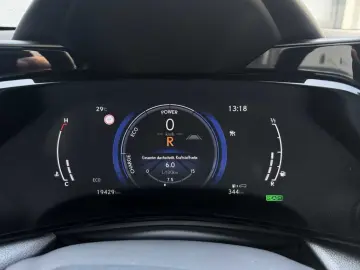 NX350h Luxury Line * E-Four * Mark Levinson * Pa