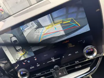 NX350h Luxury Line * E-Four * Mark Levinson * Pa