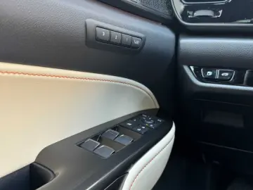 NX350h Luxury Line * E-Four * Mark Levinson * Pa