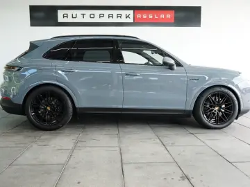 Cayenne E-Hybrid/HeadUp/HD/BOSE/PANO/Mega-Spec!
