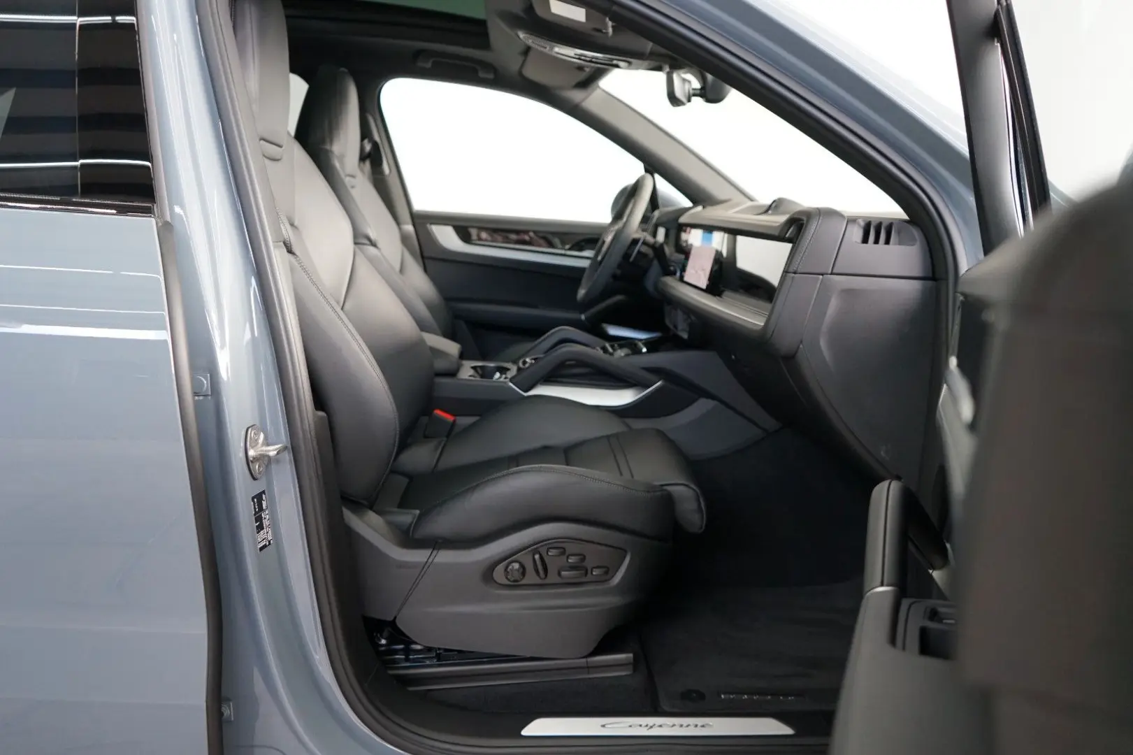 Cayenne E-Hybrid/HeadUp/HD/BOSE/PANO/Mega-Spec!