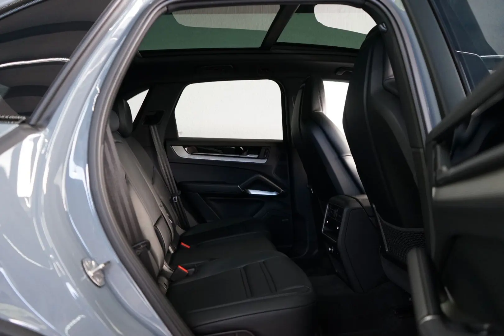Cayenne E-Hybrid/HeadUp/HD/BOSE/PANO/Mega-Spec!