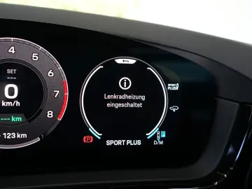 Cayenne E-Hybrid/HeadUp/HD/BOSE/PANO/Mega-Spec!