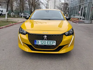 PEUGEOT E-208 Allure Pack Electric 100 KW /136 CP AT6