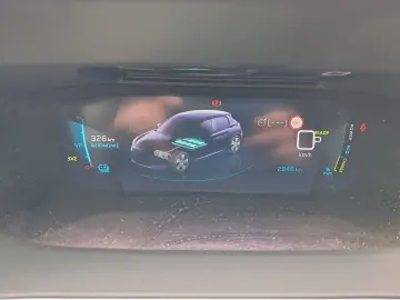 PEUGEOT E-208 Allure Pack Electric 100 KW /136 CP AT6