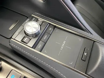 LC 500 Cabriolet Performance Paket *V8**Fuijiwei