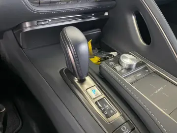 LC 500 Cabriolet Performance Paket *V8**Fuijiwei