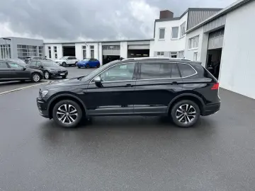 Tiguan Allspace 2.0 TDI DSG 4Motion UNITED 219€ 