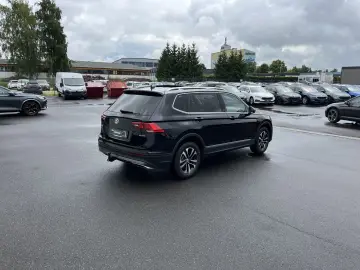 Tiguan Allspace 2.0 TDI DSG 4Motion UNITED 219€ 
