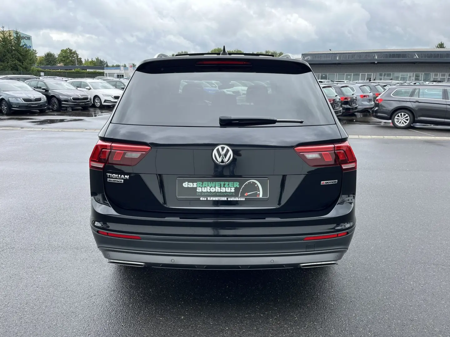 Tiguan Allspace 2.0 TDI DSG 4Motion UNITED 219€ 