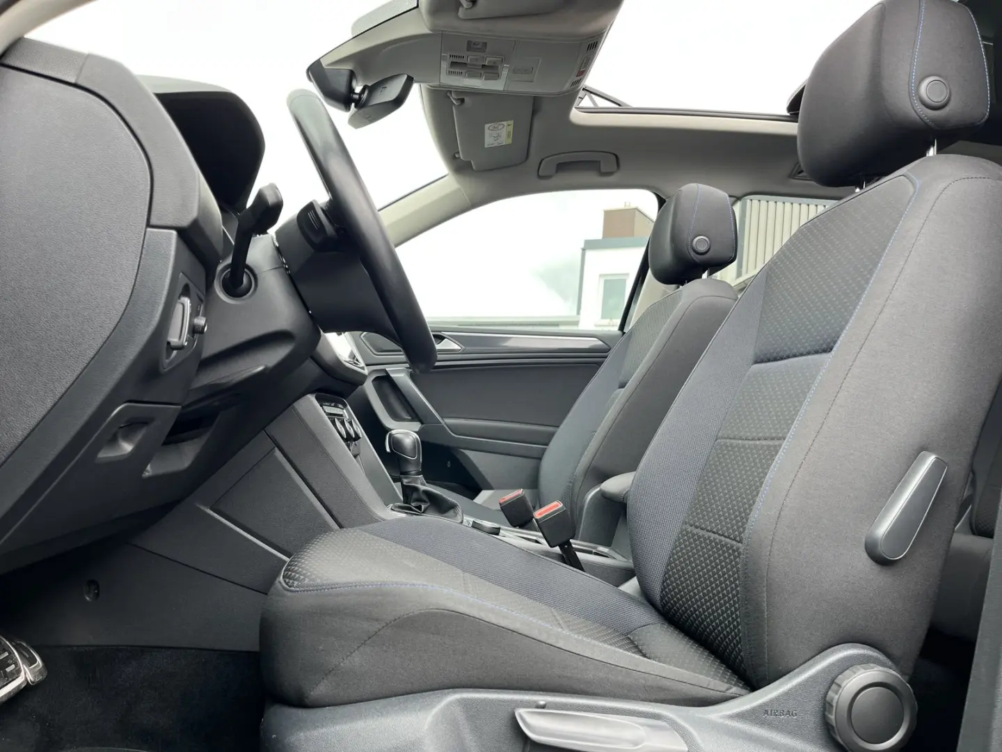 Tiguan Allspace 2.0 TDI DSG 4Motion UNITED 219€ 