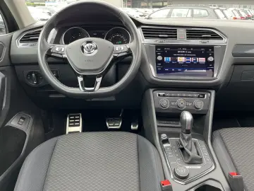 Tiguan Allspace 2.0 TDI DSG 4Motion UNITED 219€ 