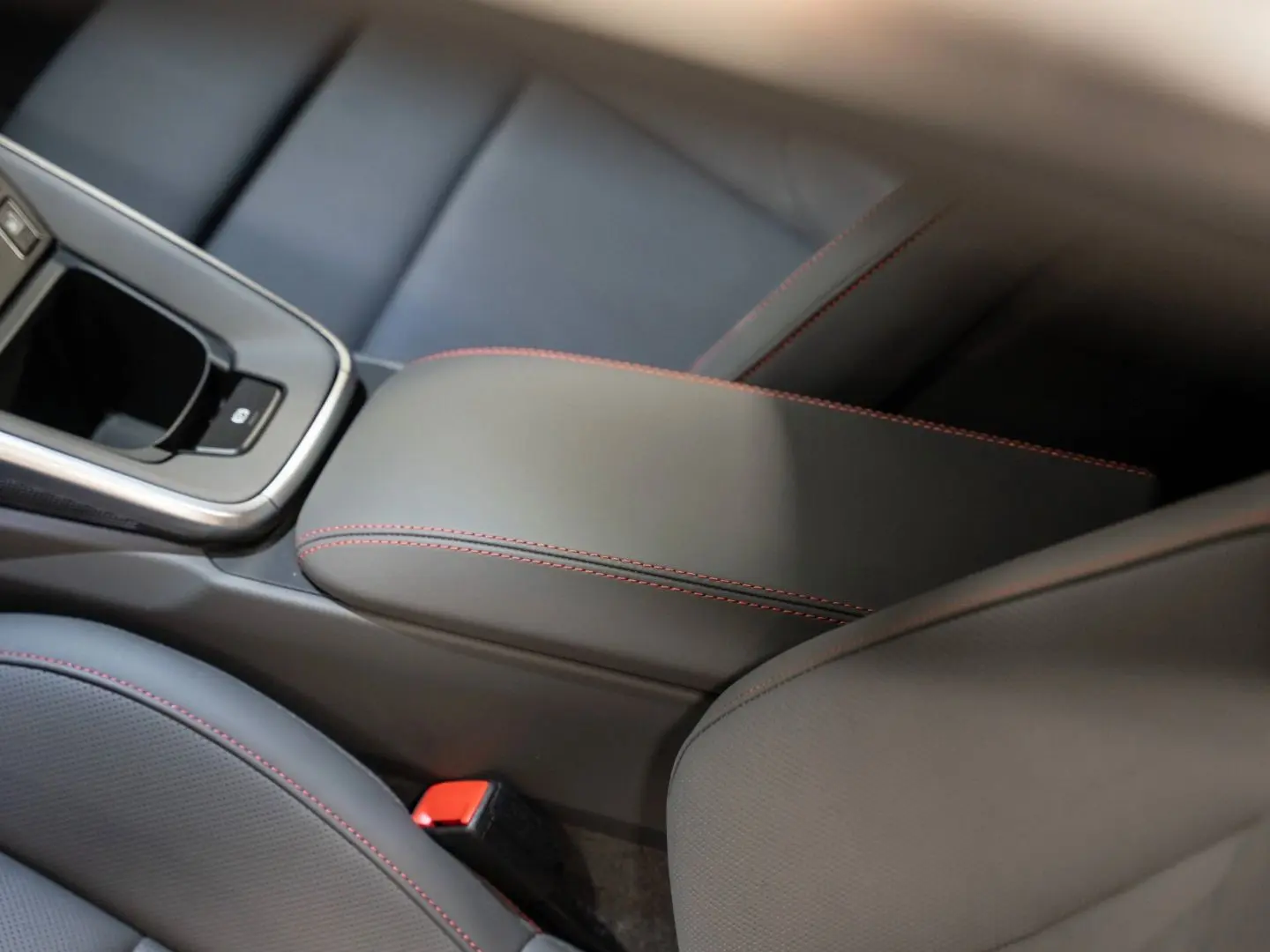 992 911 Carrera 4S SportDesign Paket Burmester