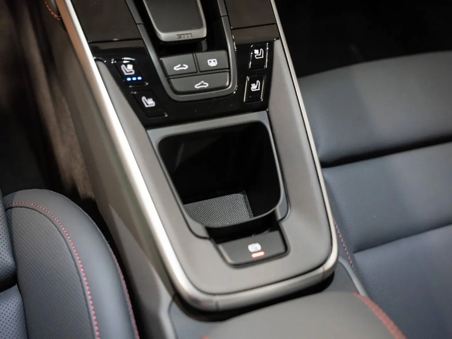 992 911 Carrera 4S SportDesign Paket Burmester