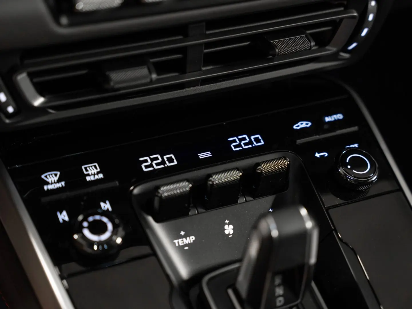992 911 Carrera 4S SportDesign Paket Burmester