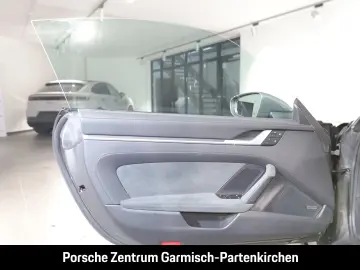 992 911 Carrera 4 GTS Matrix LED 360 Kamera SHZ